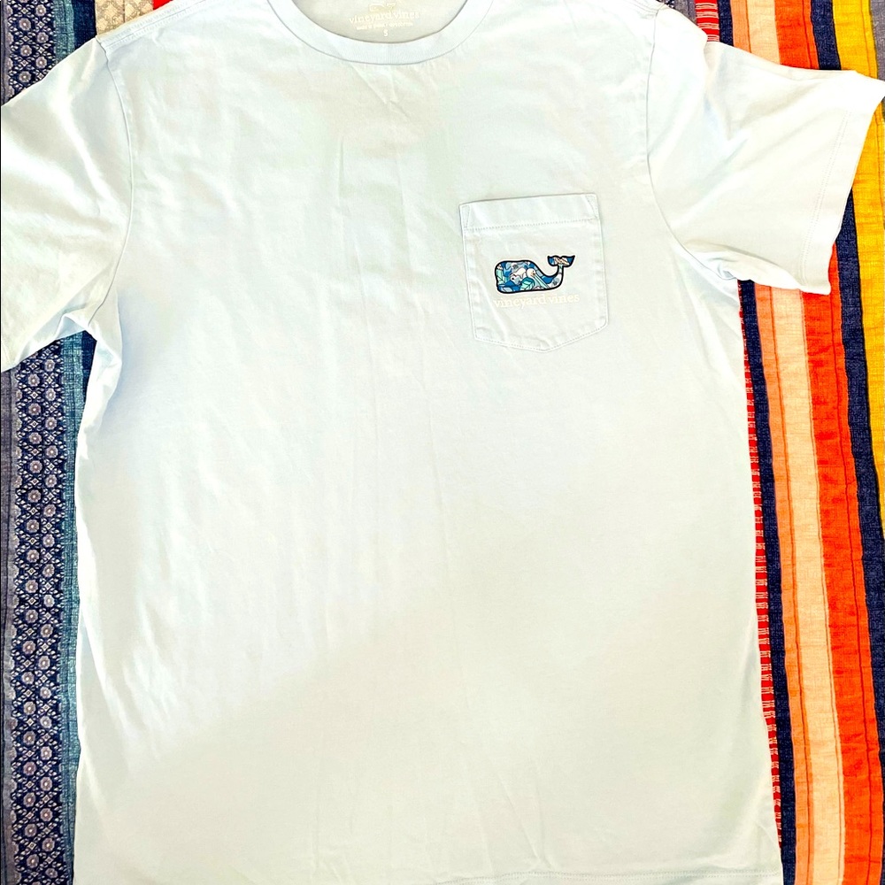 Vineyard Vines Tee Like New